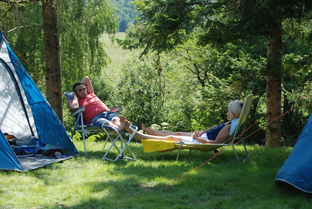 Youth Hostel Arsviva Stari Trg pri Lozu Zewnętrze zdjęcie